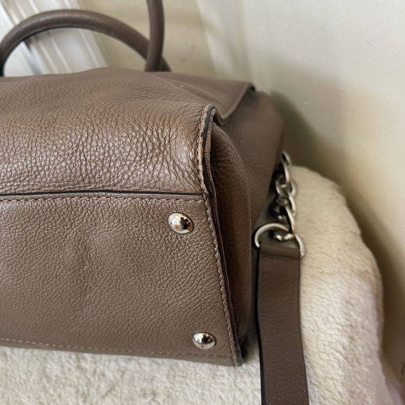 Michael Kors Hamilton Bag EUC - Picture 7 of 10